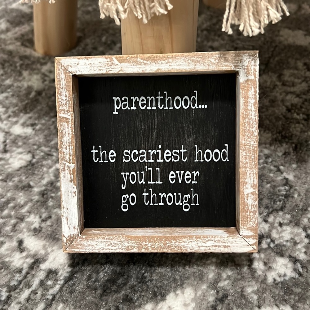 💫HOST PICK💫 “Parenthood” Wooden Box Sign